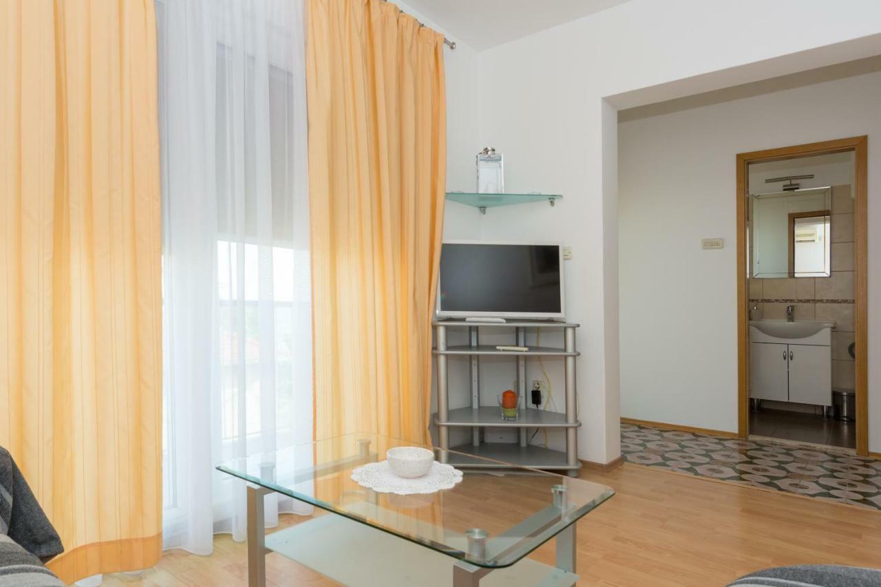Apartments Pericic Podstrana Dış mekan fotoğraf